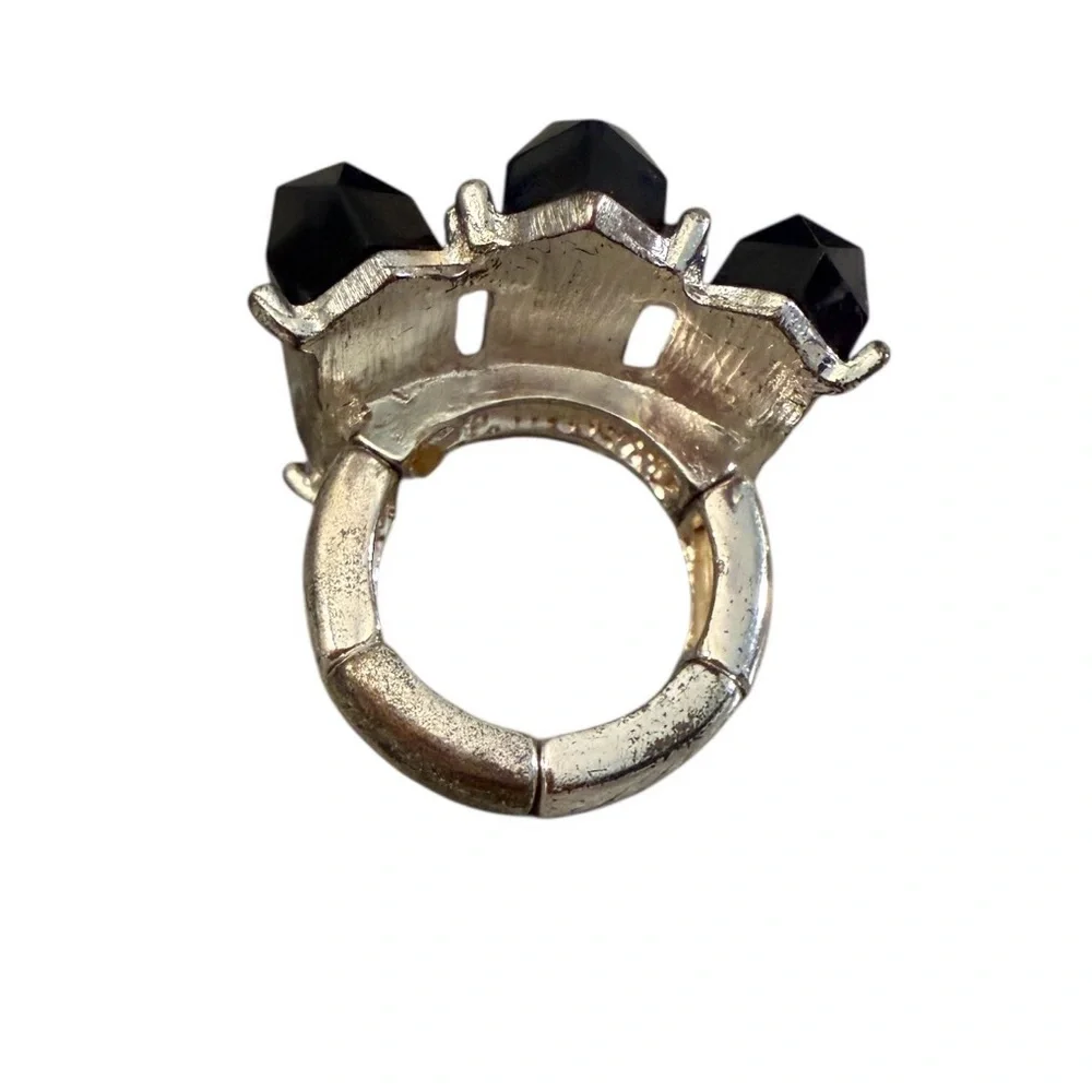 #720 Vintage Inspired Black Crystal Triple-Point‎ Scarf Clip Holder